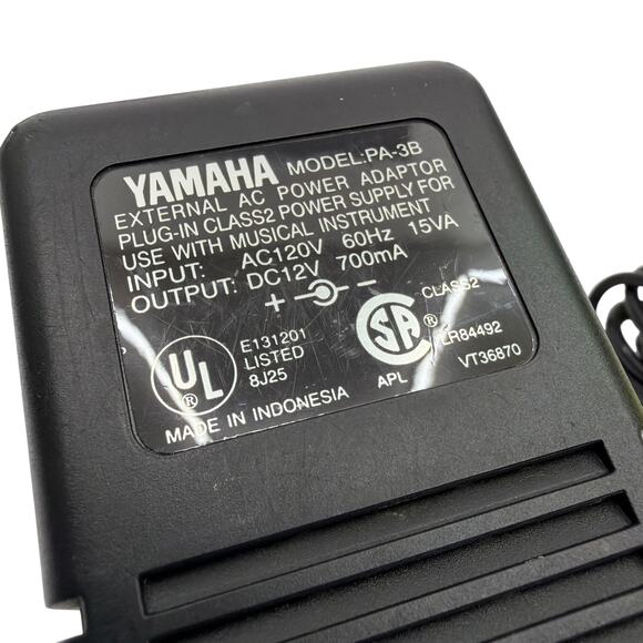Yamaha PA-3B 12V 700mA Keyboard AC Power Adapter OEM Black - Picture 2 of 4